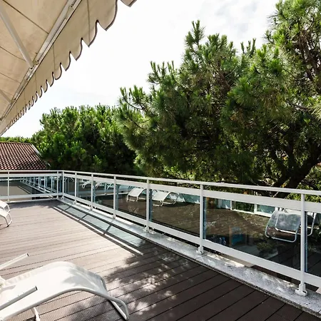 Hotel Mare Live